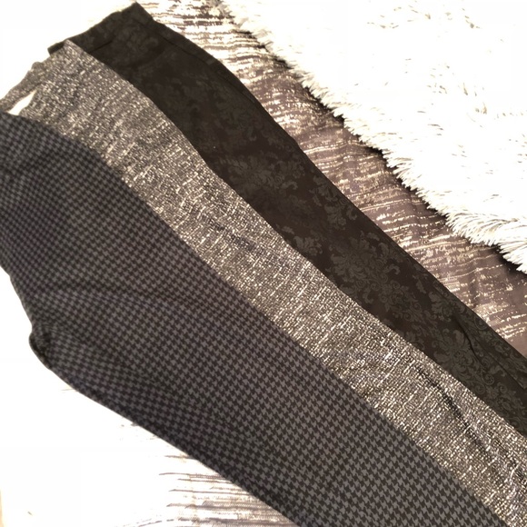 Leggings bundle never been worn - Picture 2 of 4